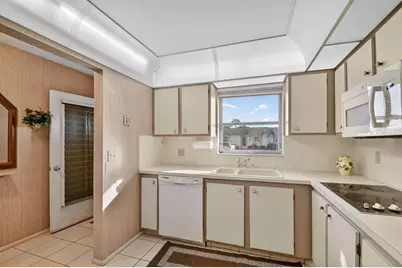 2638 Gately Drive E #90, West Palm Beach, FL 33415 - Photo 7