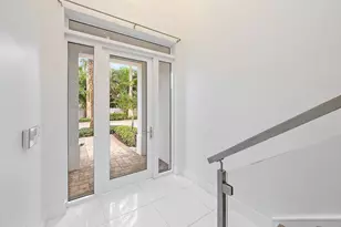 112 Water Club Ct N, North Palm Beach, FL 33408 - Photo 3