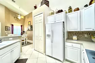 8110 Carnoustie Pl, Port Saint Lucie, FL 34986 - Photo 3