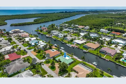 8502 SE Royal Street, Hobe Sound, FL 33455 - Photo 35