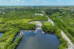 8502 SE Royal St, Hobe Sound, FL 33455 - Photo 31