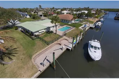 8502 SE Royal Street, Hobe Sound, FL 33455 - Photo 23