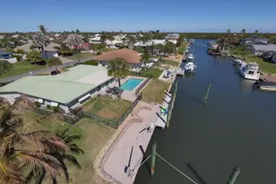 8502 SE Royal St, Hobe Sound, FL 33455 - Photo 25