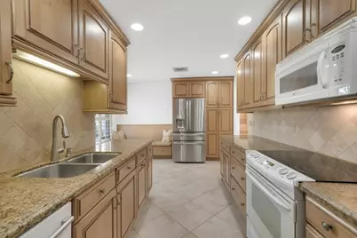 8502 SE Royal Street, Hobe Sound, FL 33455 - Photo 13