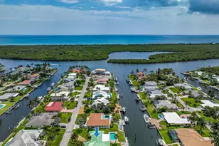 8502 SE Royal St, Hobe Sound, FL 33455 - Photo 1