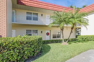 16 Vista Palm Ln, Vero Beach, FL 32962 - Photo 1