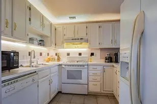 16 Vista Palm Ln, Vero Beach, FL 32962 - Photo 7