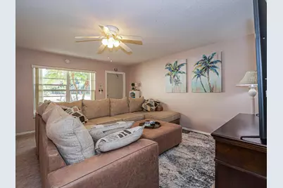 16 Vista Palm Lane #106, Vero Beach, FL 32962 - Photo 3