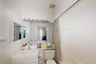 1184 NW Lombardy Dr, Port Saint Lucie, FL 34986 - Photo 19