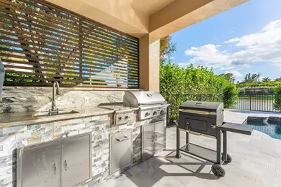 8060 Woodslanding Trail, West Palm Beach, FL 33411 - Photo 19