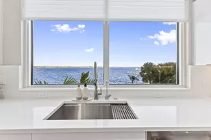 41 SW Seminole St, Stuart, FL 34994 - Photo 21