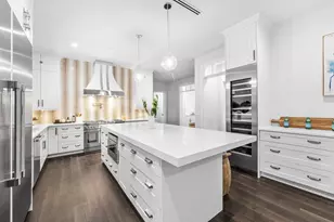 11823 Lake Shore Pl, North Palm Beach, FL 33408 - Photo 11