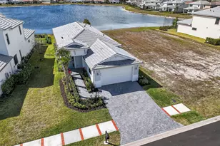 473 SE Fascino Cir, Port Saint Lucie, FL 34984 - Photo 43