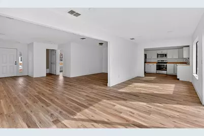 2101 SE Holland Street, Port Saint Lucie, FL 34952 - Photo 11