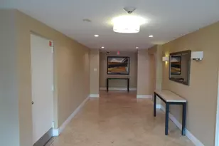 55 SW 2nd Ave, Boca Raton, FL 33432 - Photo 5