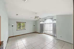 381 SW Lucero Dr, Port Saint Lucie, FL 34983 - Photo 5