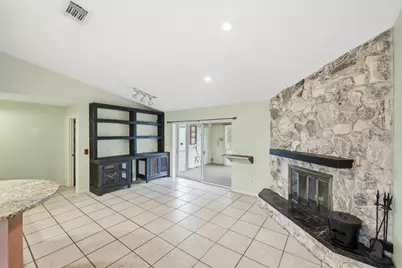 381 SW Lucero Drive, Port Saint Lucie, FL 34983 - Photo 11