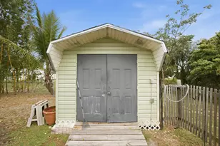 381 SW Lucero Dr, Port Saint Lucie, FL 34983 - Photo 37