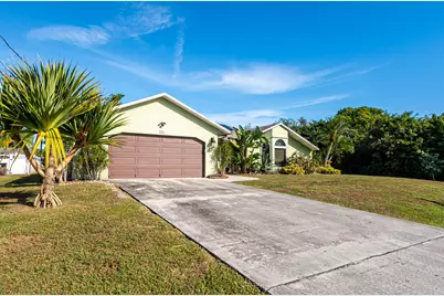 381 SW Lucero Drive, Port Saint Lucie, FL 34983 - Photo 3