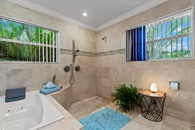 18989 SE Hillcrest Drive, Tequesta, FL 33469 - Photo 13