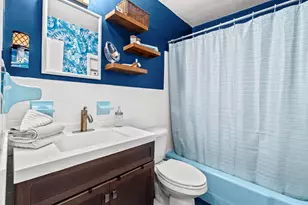 18989 SE Hillcrest Dr, Tequesta, FL 33469 - Photo 7