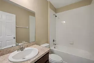 5234 Oakland Lake Cir, Fort Pierce, FL 34951 - Photo 23