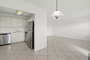 124 Preston C, Boca Raton, FL 33434 - Photo 7