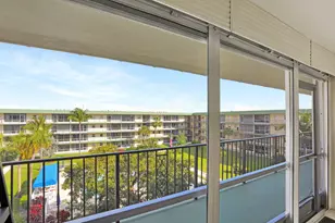 806 SE 7th St, Deerfield Beach, FL 33441 - Photo 27