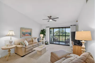 4542 Lucerne Lakes Boulevard E #202, Lake Worth, FL 33467 - Photo 11