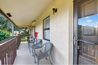 4542 Lucerne Lakes Boulevard E #202, Lake Worth, FL 33467 - Photo 3