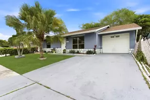 6130 Blue Grass Cir, Greenacres, FL 33463 - Photo 3