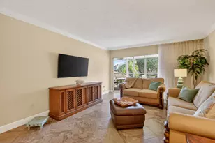 23345 Carolwood Ln, Boca Raton, FL 33428 - Photo 13