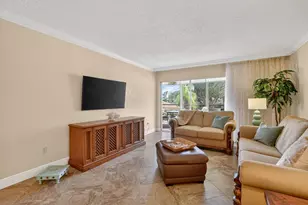 23345 Carolwood Ln, Boca Raton, FL 33428 - Photo 7