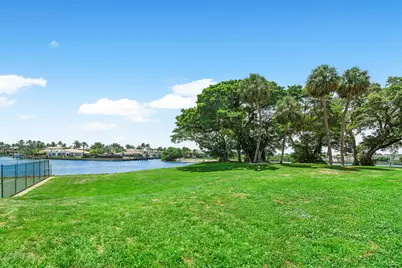 374 Golfview Road #205, North Palm Beach, FL 33408 - Photo 33