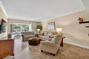 23345 Carolwood Ln Ln, Boca Raton, FL 33428 - Photo 7