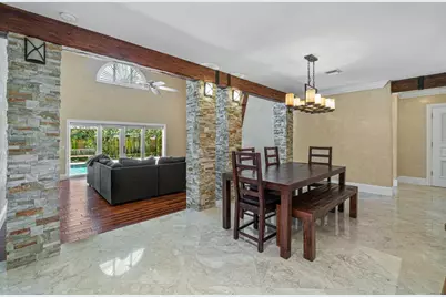 870 NW 7th Street, Boca Raton, FL 33486 - Photo 13