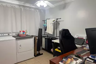 552 Beech Rd, West Palm Beach, FL 33409 - Photo 9