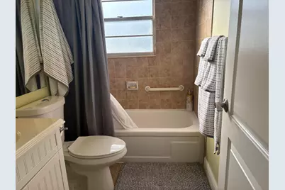 154 Preston D #154 D, Boca Raton, FL 33434 - Photo 3