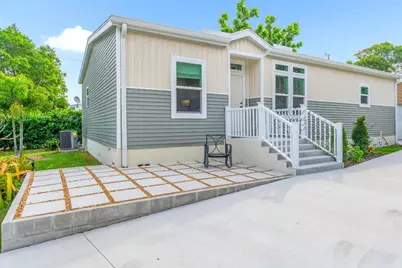 1757 12th Court N, Lake Worth Beach, FL 33460 - Photo 3