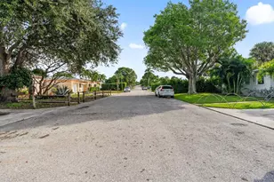 1757 12th Ct N, Lake Worth Beach, FL 33460 - Photo 23