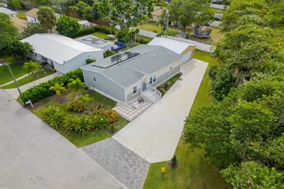 1757 12th Court N, Lake Worth Beach, FL 33460 - Photo 1