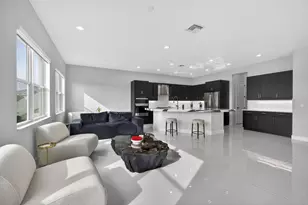 14052 Spruce Pne Dr, The Acreage, FL 33470 - Photo 11