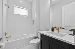 14052 Spruce Pne Dr, The Acreage, FL 33470 - Photo 19