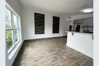 1050 W 7th Street, West Palm Beach, FL 33404 - Photo 1