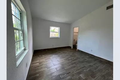 1050 W 7th Street, West Palm Beach, FL 33404 - Photo 13