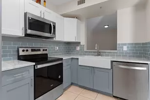 1165 Golden Lakes Blvd, West Palm Beach, FL 33411 - Photo 11