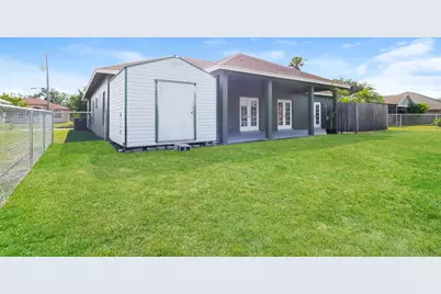 3889 SW Wycoff Street, Port Saint Lucie, FL 34953 - Photo 15