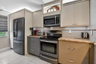 3080 Yarmouth D, Boca Raton, FL 33434 - Photo 5