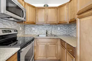 2970 NE 16th Ave, Oakland Park, FL 33334 - Photo 1