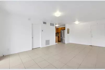 2970 NE 16th Avenue #211, Oakland Park, FL 33334 - Photo 9